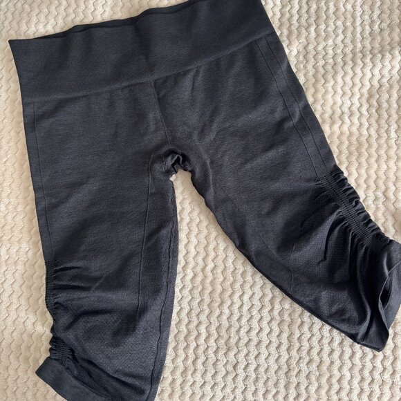 Lululemon In The Flow Crop Ii Leggings (size 12) - Picture 3 of 6